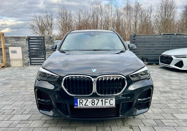 BMW X1 cena 148800 przebieg: 63000, rok produkcji 2021 z Wolbrom małe 277